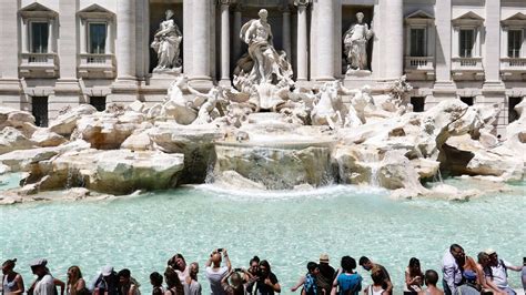 Rome trevi fountain water bottle - This woman used Rome’s iconic Trevi Fountain to fill up her water bottle before getting caught by security. https://cbsn.ws/3QCumts | water bottle, Trevi Fountain